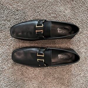 Salvatore Ferragamo - Black Loafers with Gold Buckle